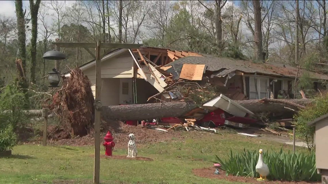 Radar-confirmed tornado hits Conyers, Georgia | Latest | 11alive.com