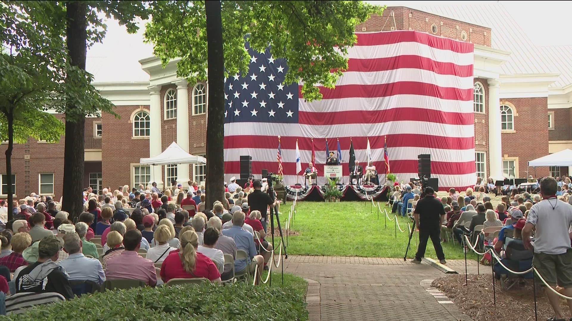 Roswell honors fallen heroes at Memorial Day event | 11alive.com