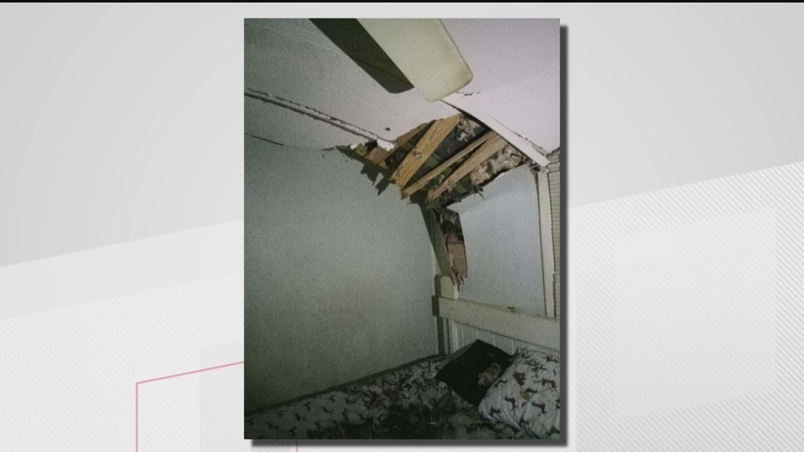 Conyers woman describes moments tree collapsed into her home from tornado