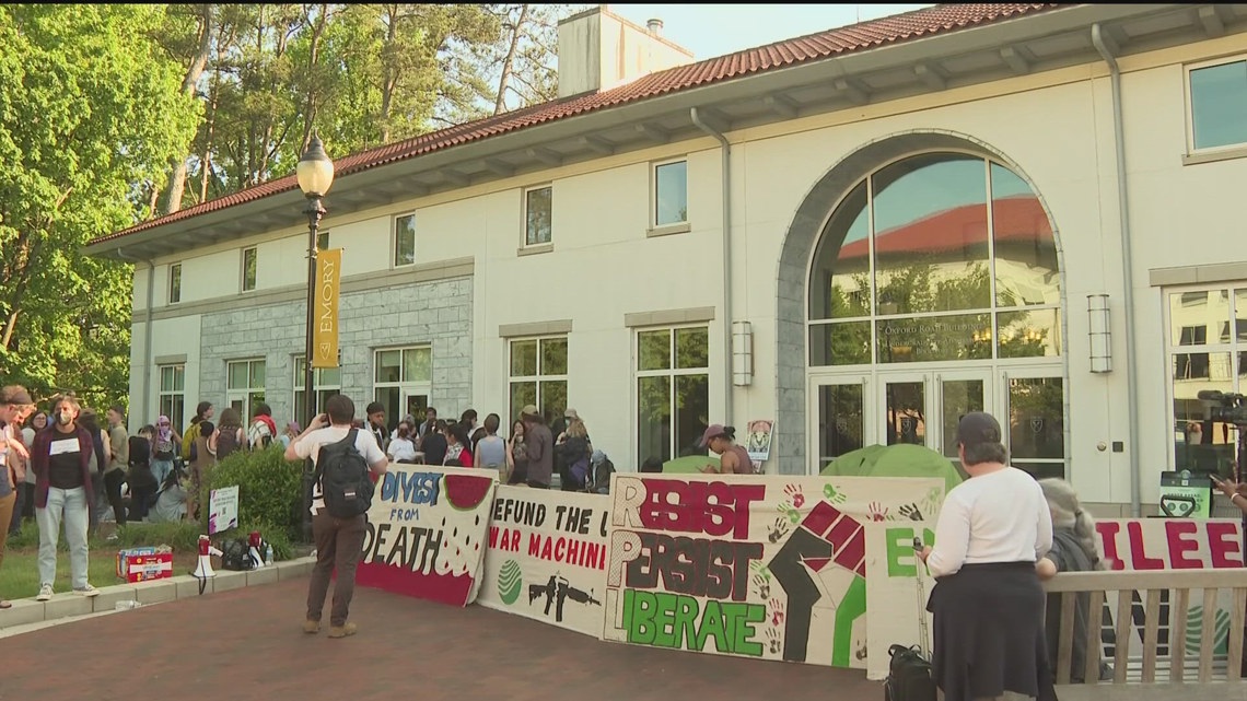Emory faculty group votes no confidence in university president - Vimarsana News