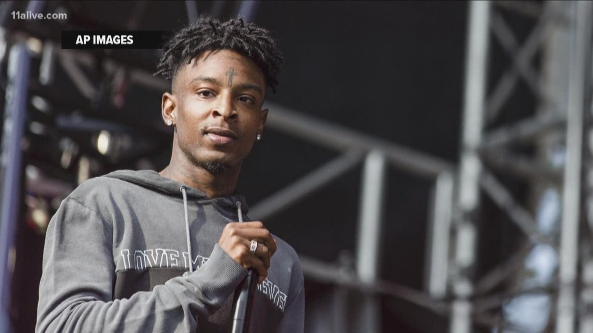 21 Savage, whose real name is She’yaa Bin Abraham-Joseph, has been released on bond amid charges from Immigration Customs Enforcement (ICE) that he has been living in the United States illegally.