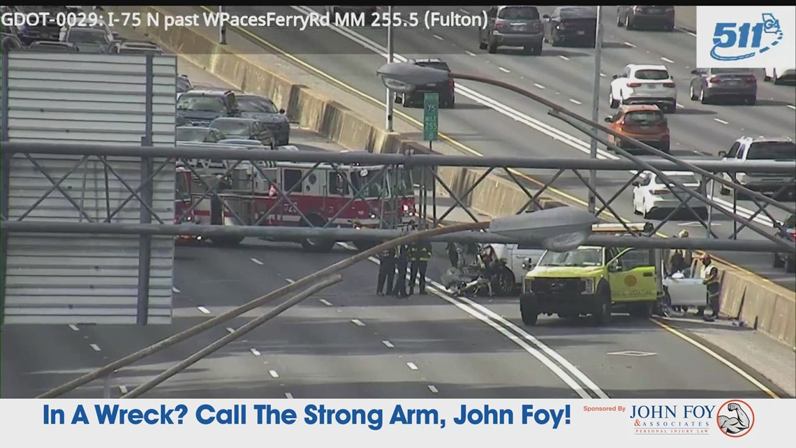 Crash shuts down all lanes of I-75 in Fulton County | 11alive.com