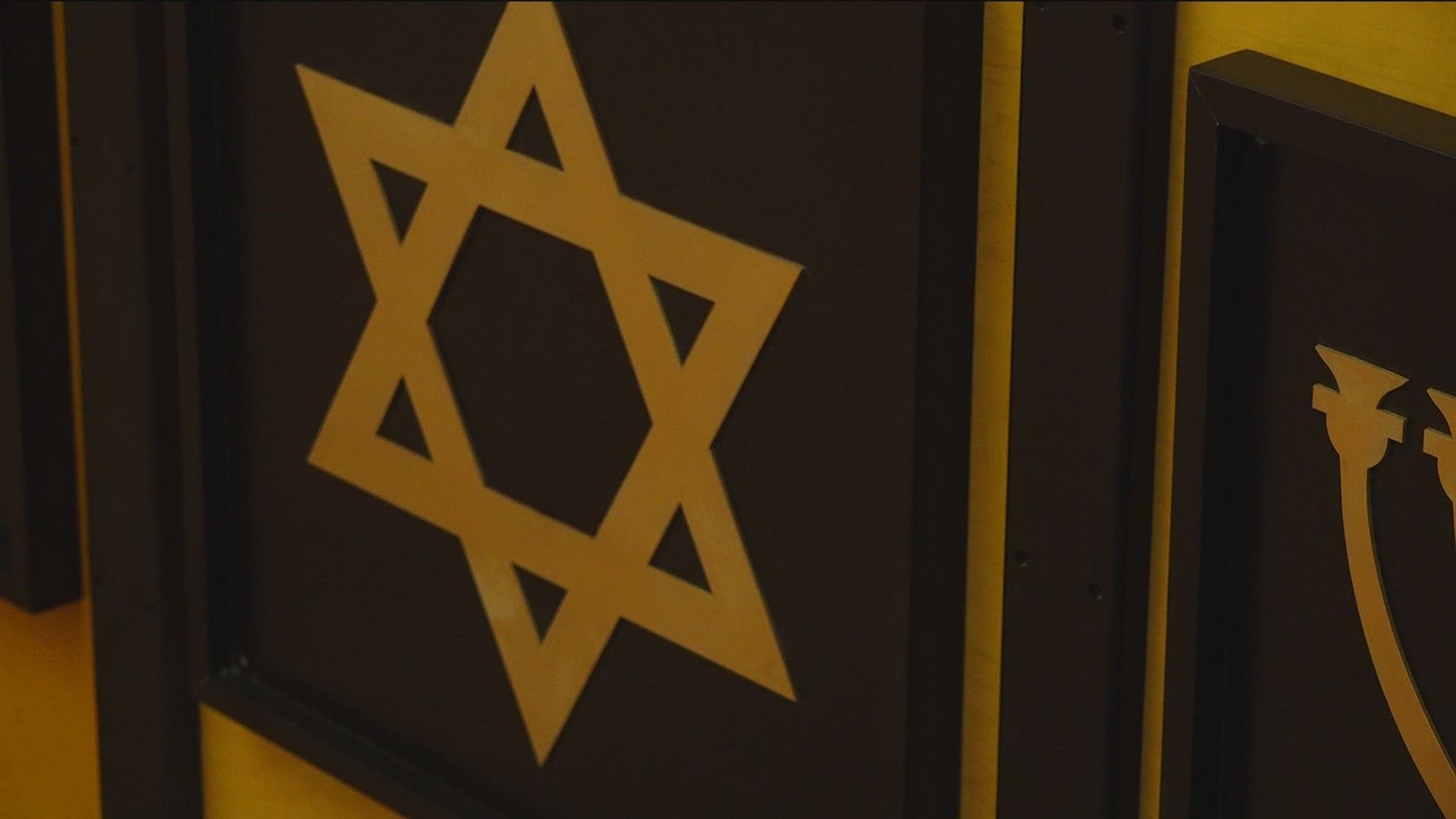 Rabbis say the Jewish New Year welcomes reflection.