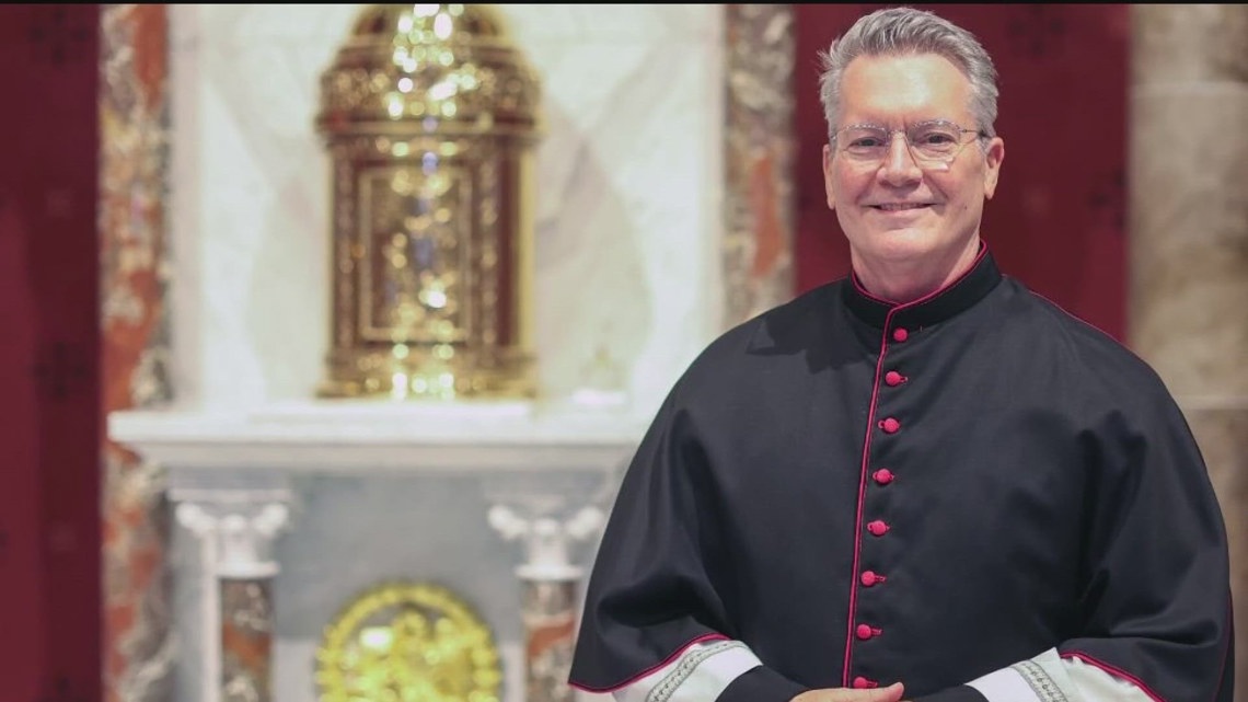 Longtime Atlanta priest dies after contracting the flu while on vacation