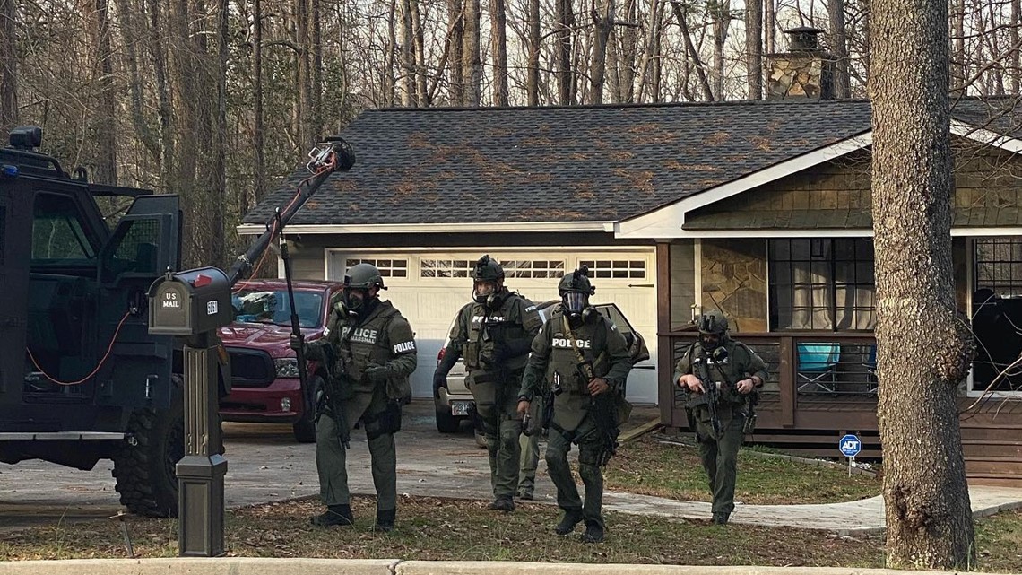 Union City SWAT Standoff Ends Peacefully On Alexander Avenue | 11alive.com