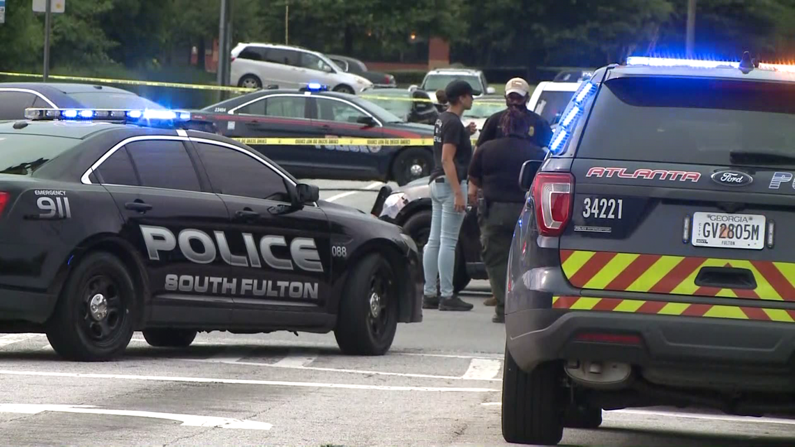 Shooting at Ashley Cascade Apartment, Kimberly Way in Atlanta