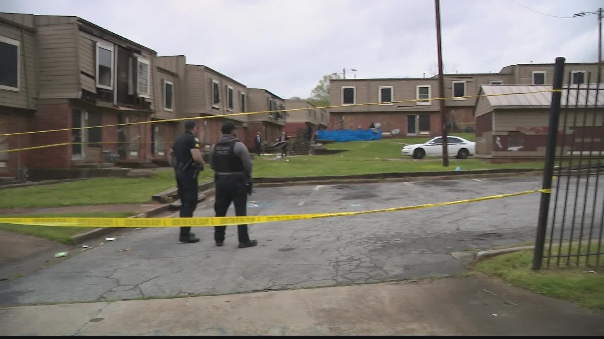 1 dead, another hurt after shooting near Atlanta apartment complex ...
