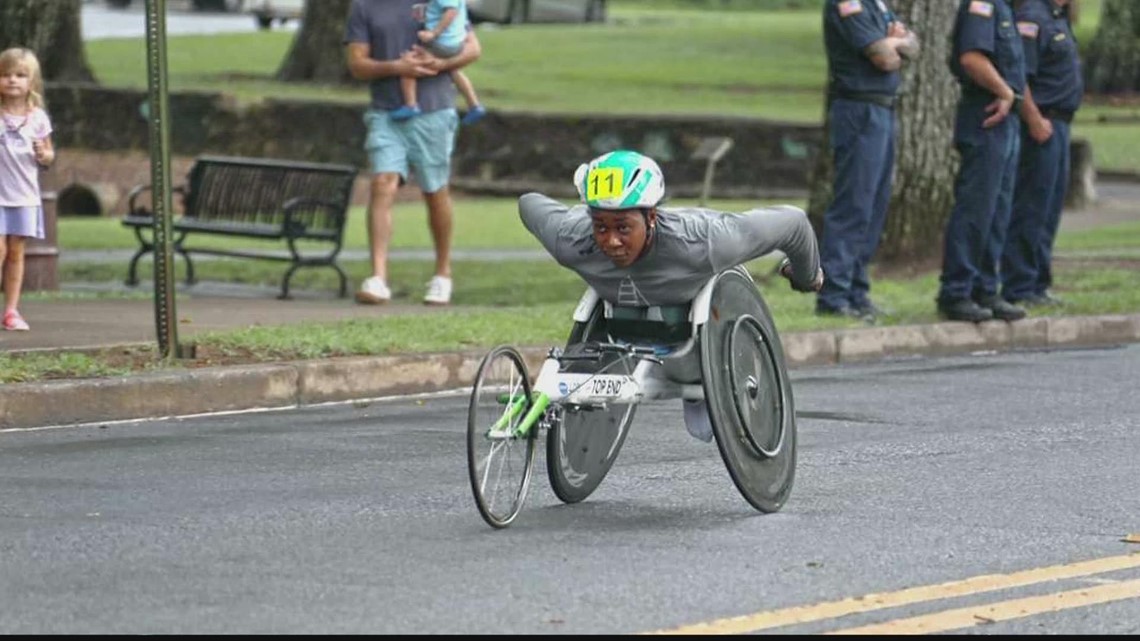 Airlines fail to deliver Paralympians' wheelchairs for AJC Peachtree Road Race