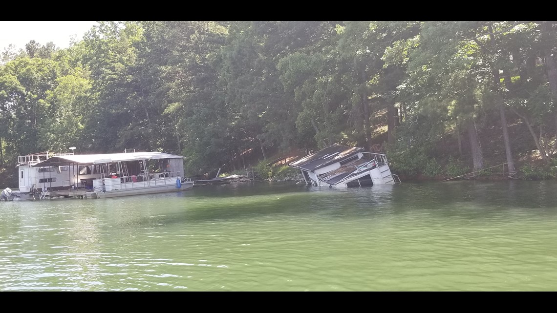 Houseboat in Lake Lanier to be removed | 11alive.com