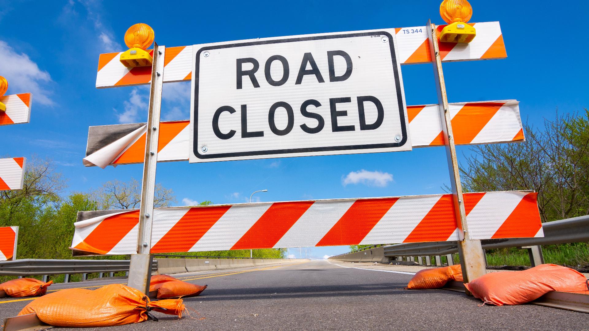 Tap Exit Rout Sign Traffic Alert: Crash shuts down I-575 NB at Exit 20 in Canton | 11alive.com