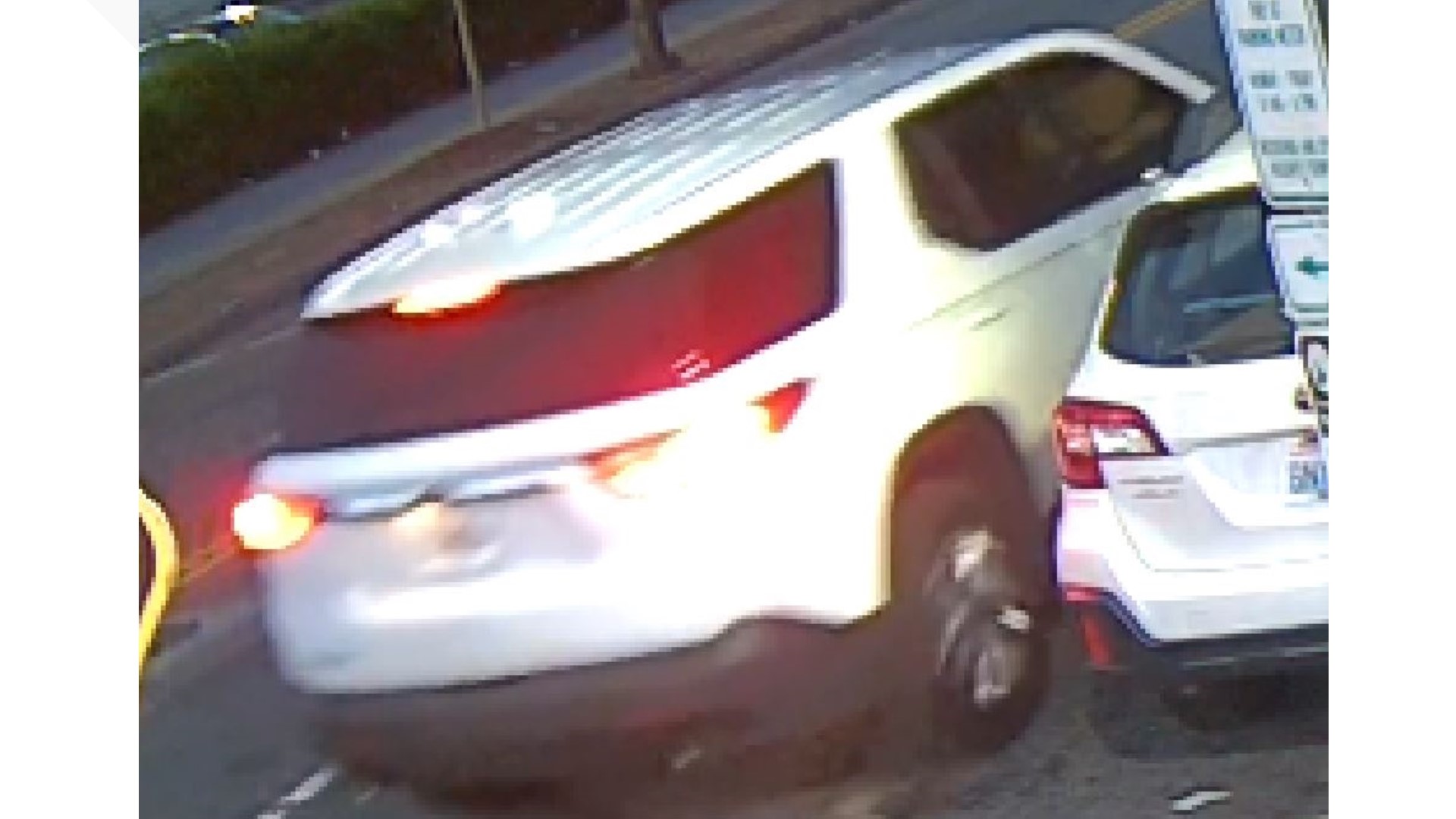 Atlanta Police search for suspects in MLK Jr Dr. theft | 11alive.com