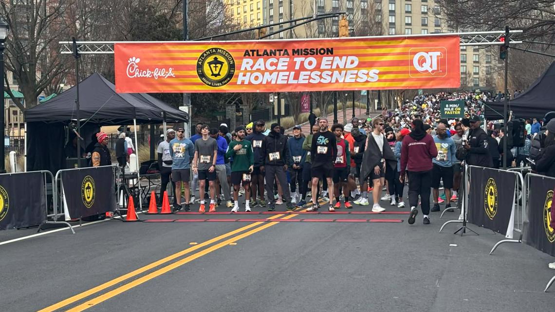 Over 2,000 people celebrate Valentine's Day running 5K for the Atlanta Mission