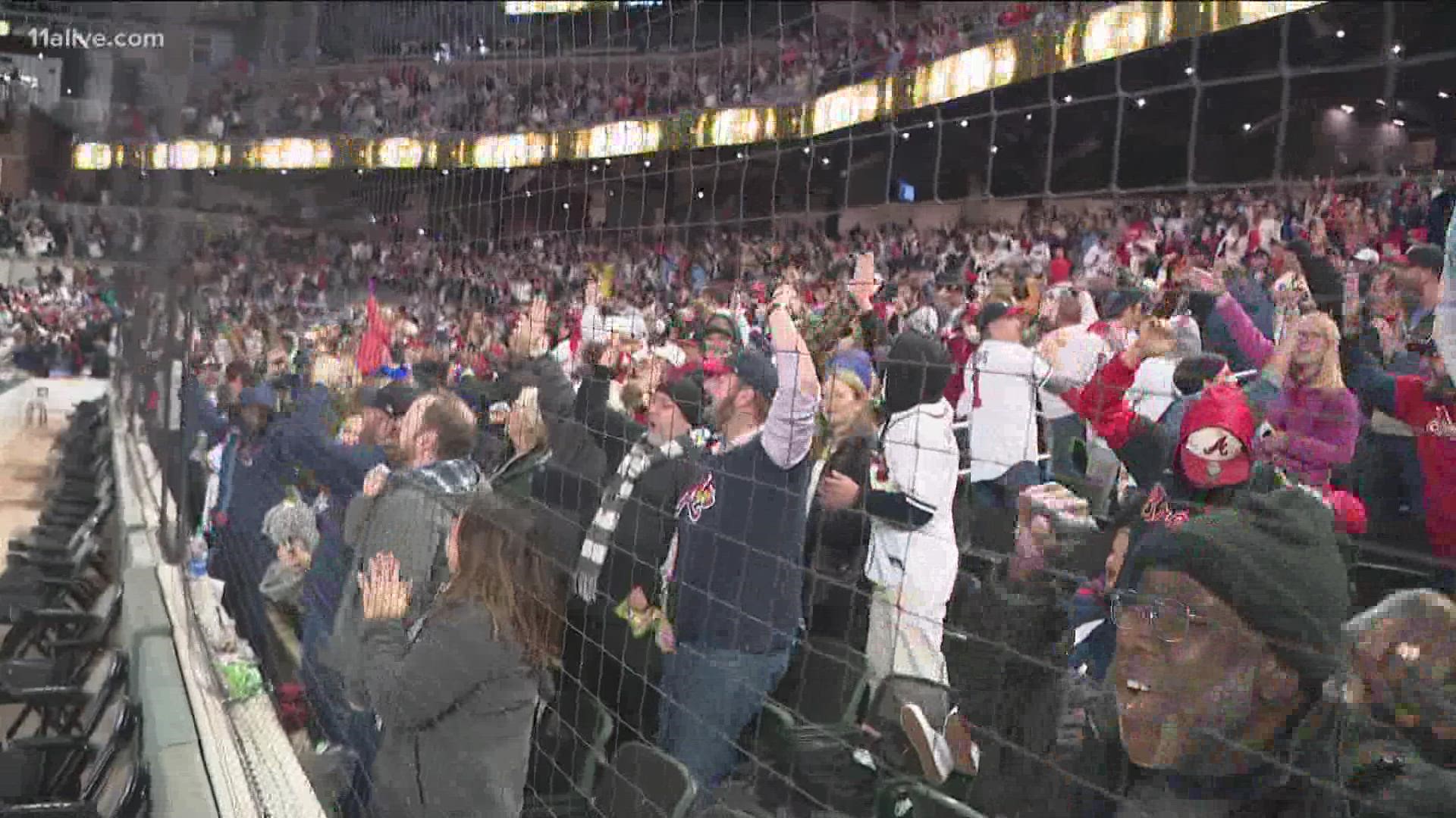 Braves fans react to home run in World Series Game 6