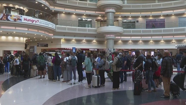 Busy Memorial Day weekend at Hartsfield-Jackson