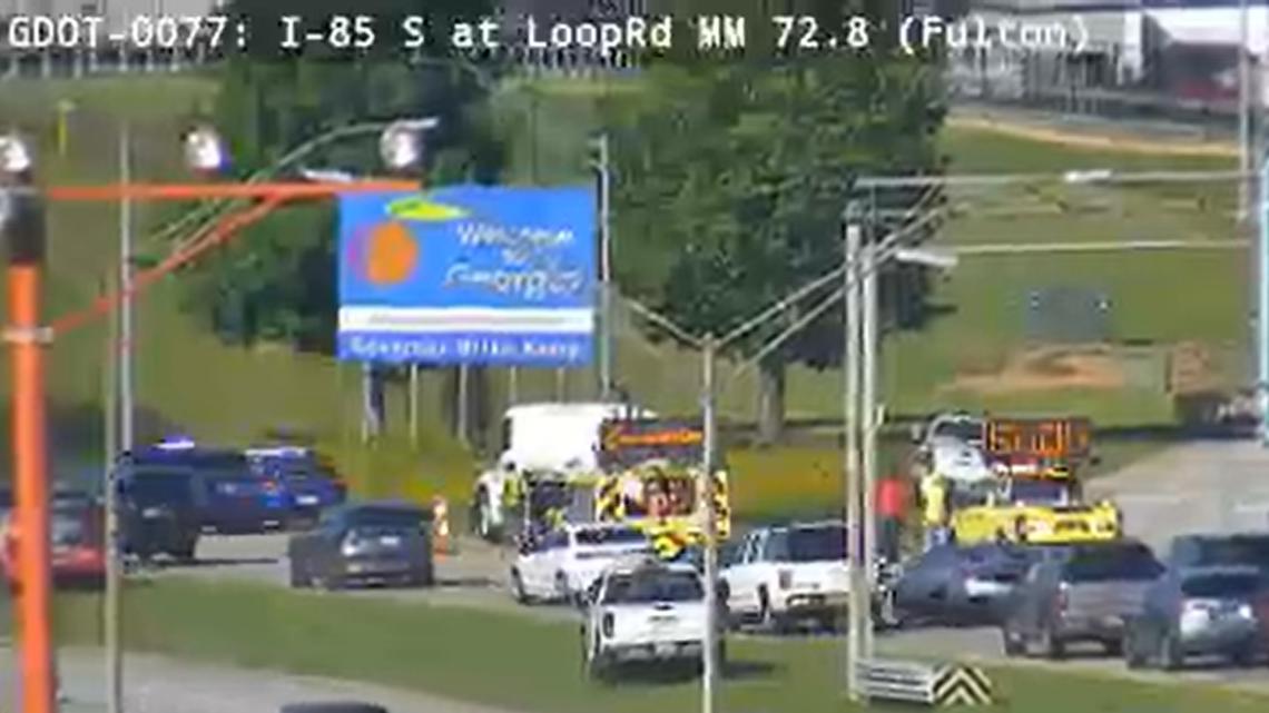 GDOT contractor killed after vehicle strikes workers on I-85 next to Atlanta airport, police say