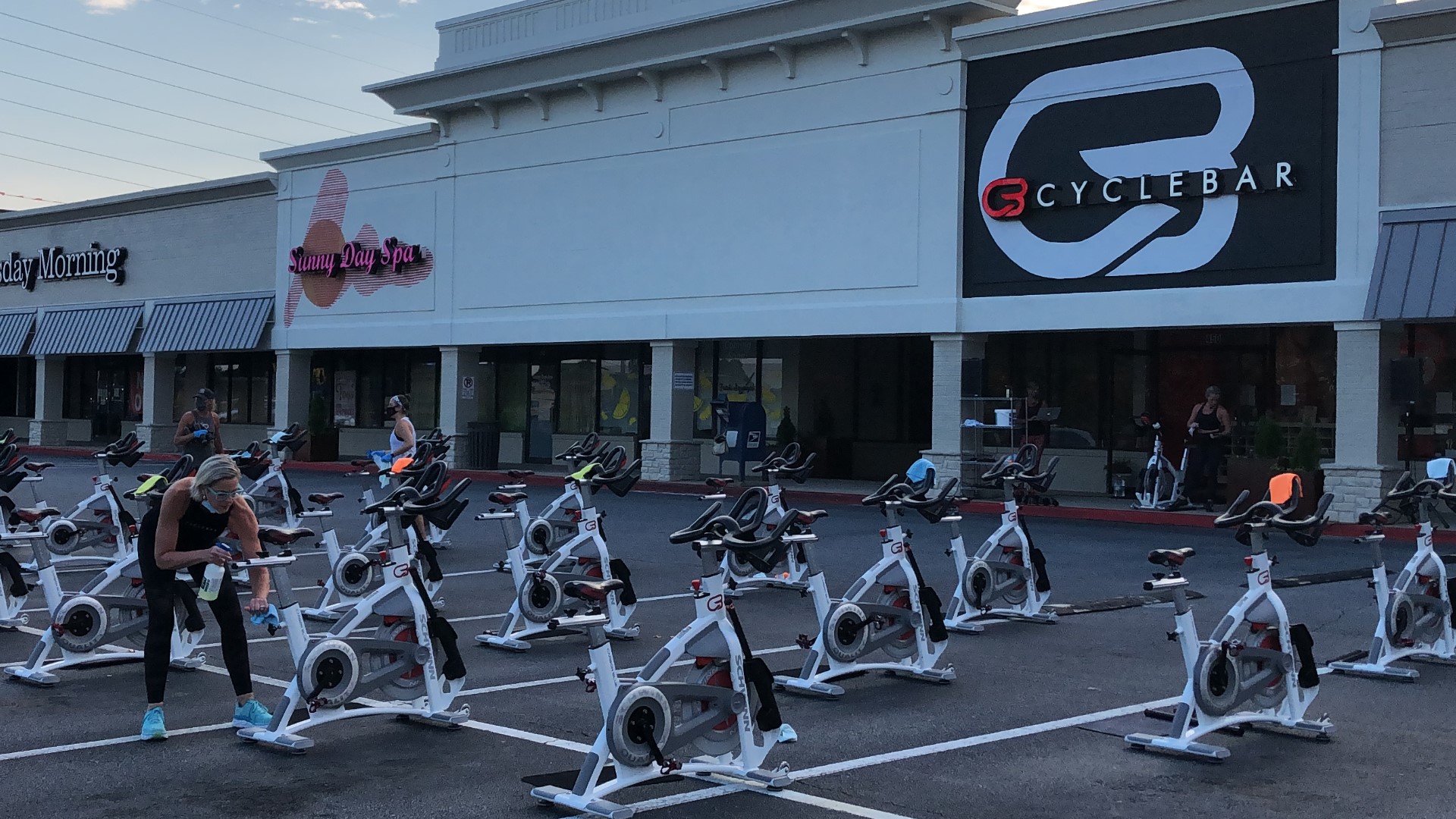 cyclebar spin bikes