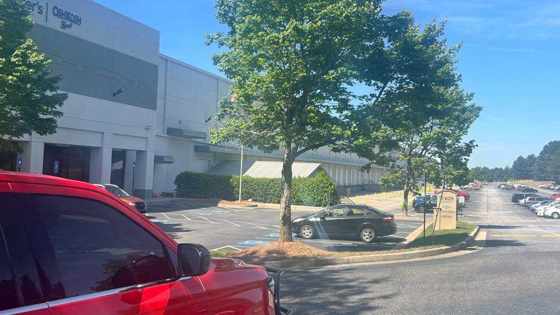 Crews clear suspicious package at Braselton distribution center for Carter's, OshKosh B'gosh