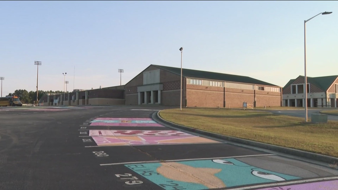 Apalachee High Returns For First Full Day Of School Since Shooting ...