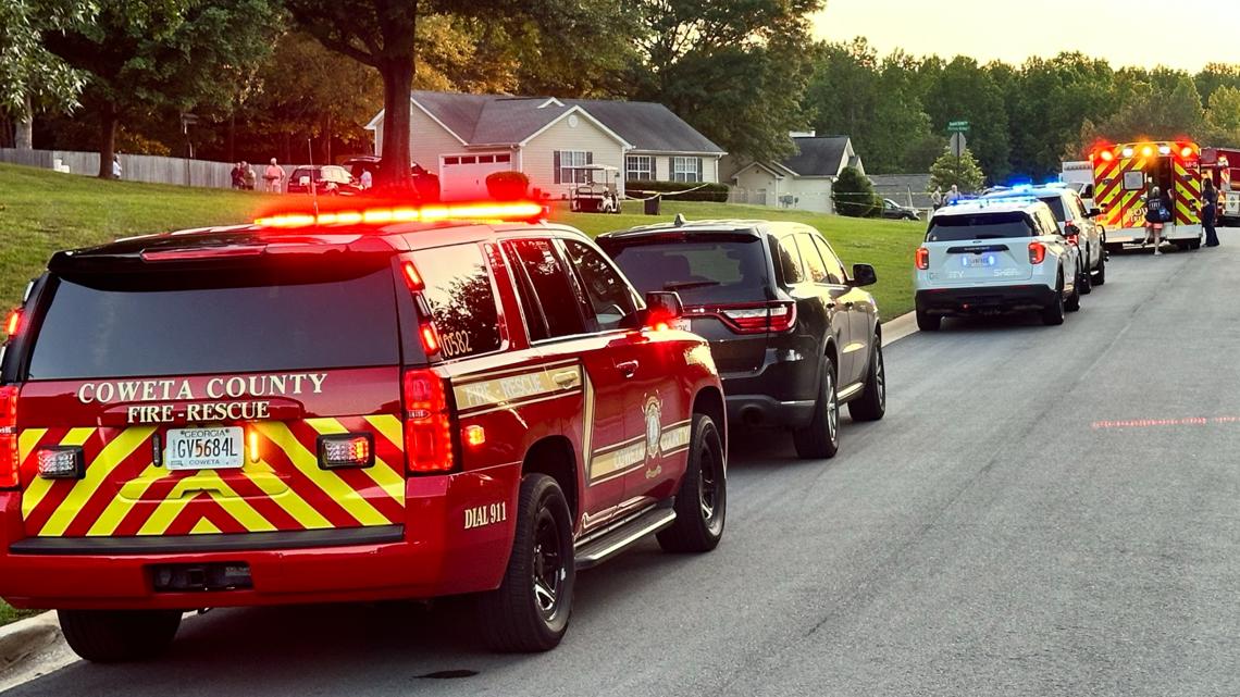 Man, woman found shot to death inside car in Coweta County | 11alive.com
