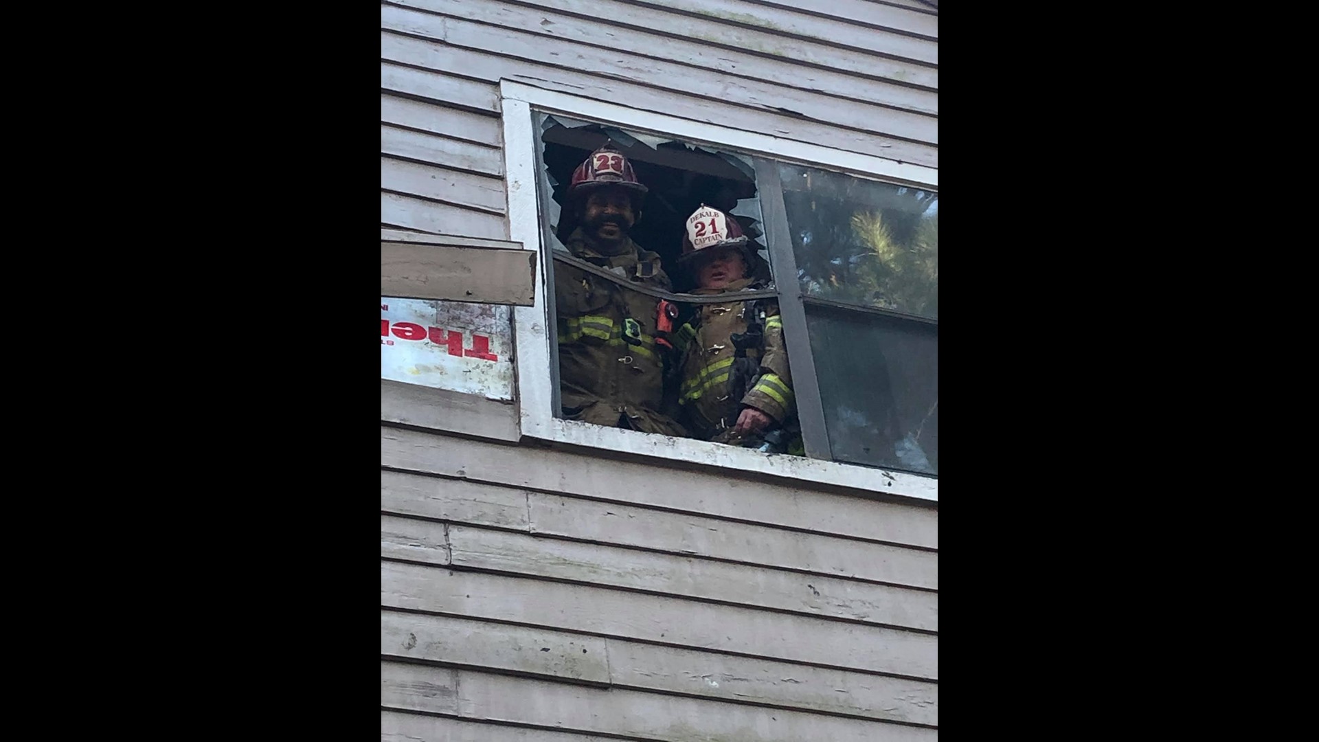 DeKalb fire at Wood Terrace Apartments forces 21unit evacuation