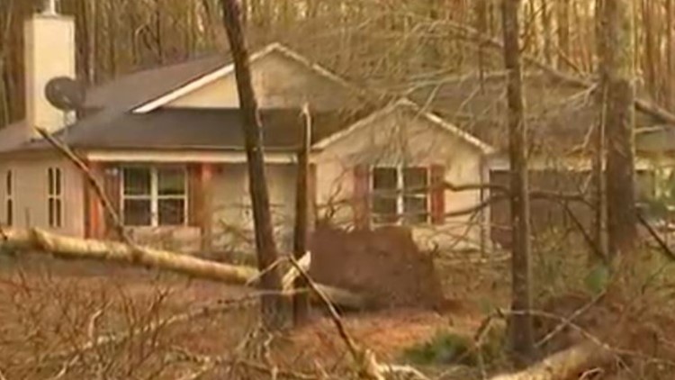 Georgia storm tornado damage Austell LaGrange Griffin East Point ...