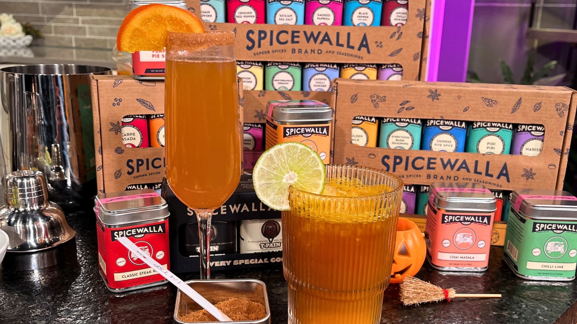 The perfect ingredient to spruce up a fall cocktail? Spicewalla's Pumpkin Spice!