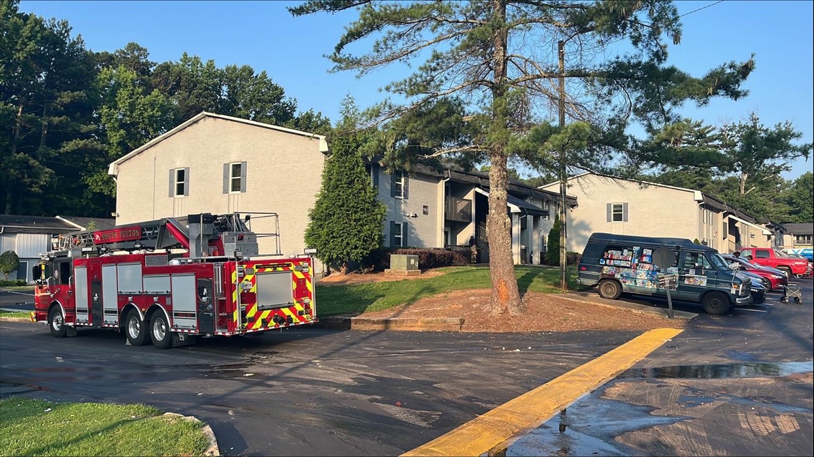 Smoke, water damage reported in Fulton house fire