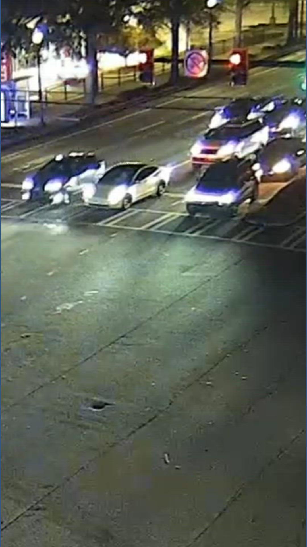 Driver flees traffic stop in Buckhead, crashes in busy intersection ...