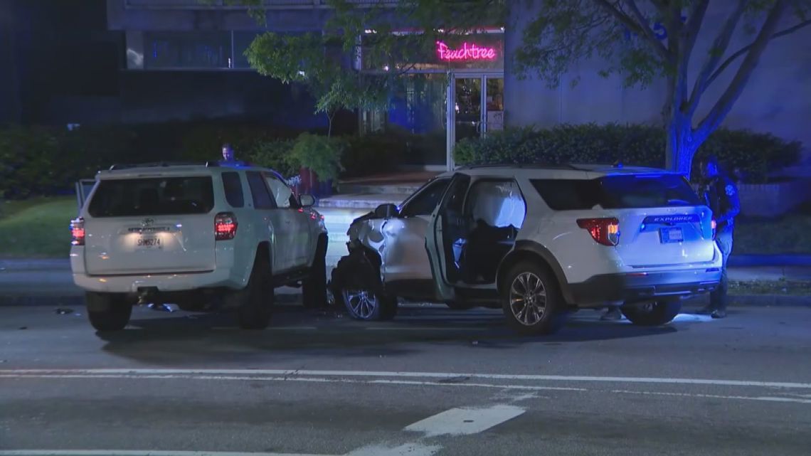 Midtown crash follows robbery and police chase; 3 people detained ...