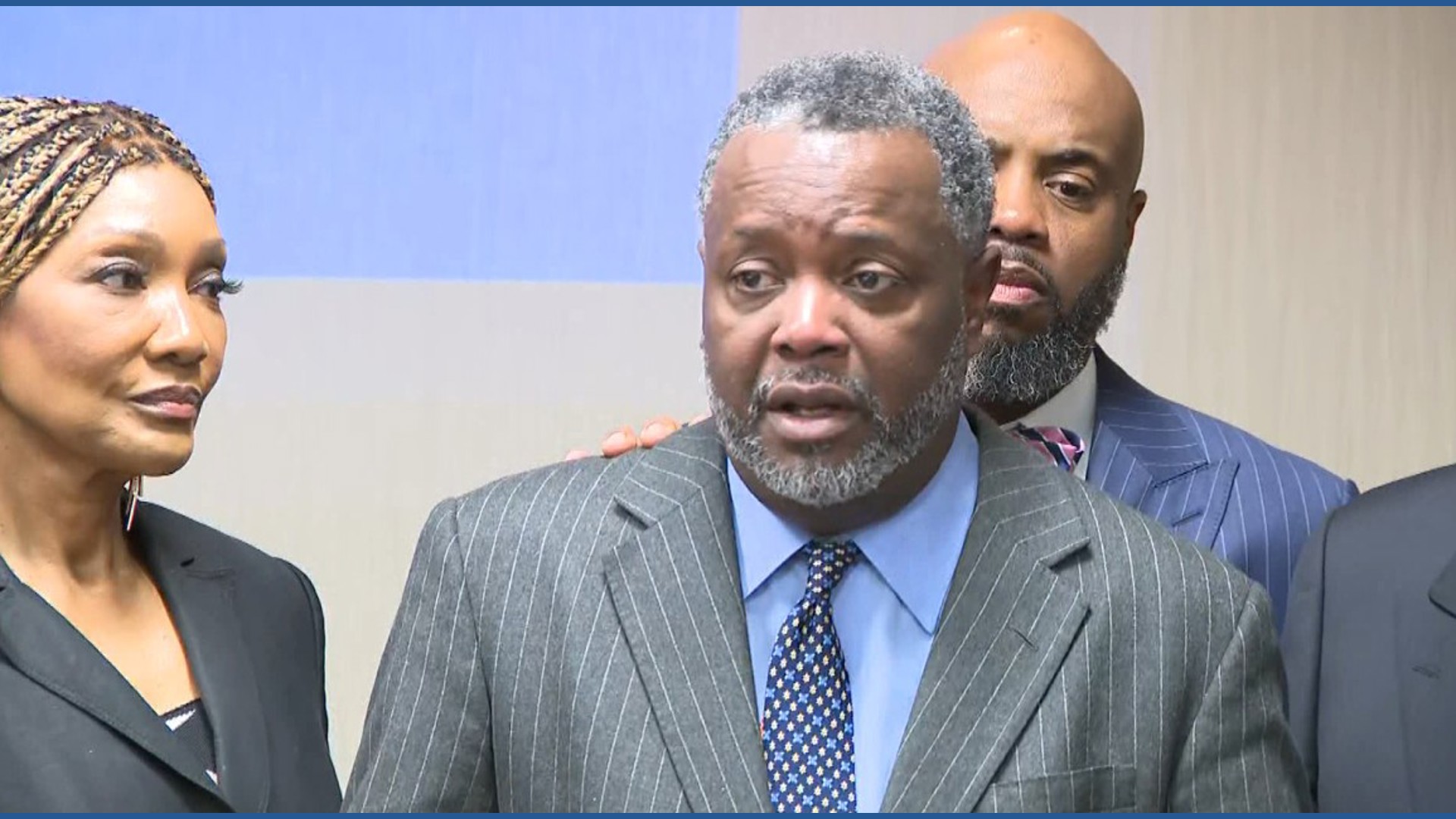 Attorneys say Tuskegee coach handcuffed, escorted off court was trying ...
