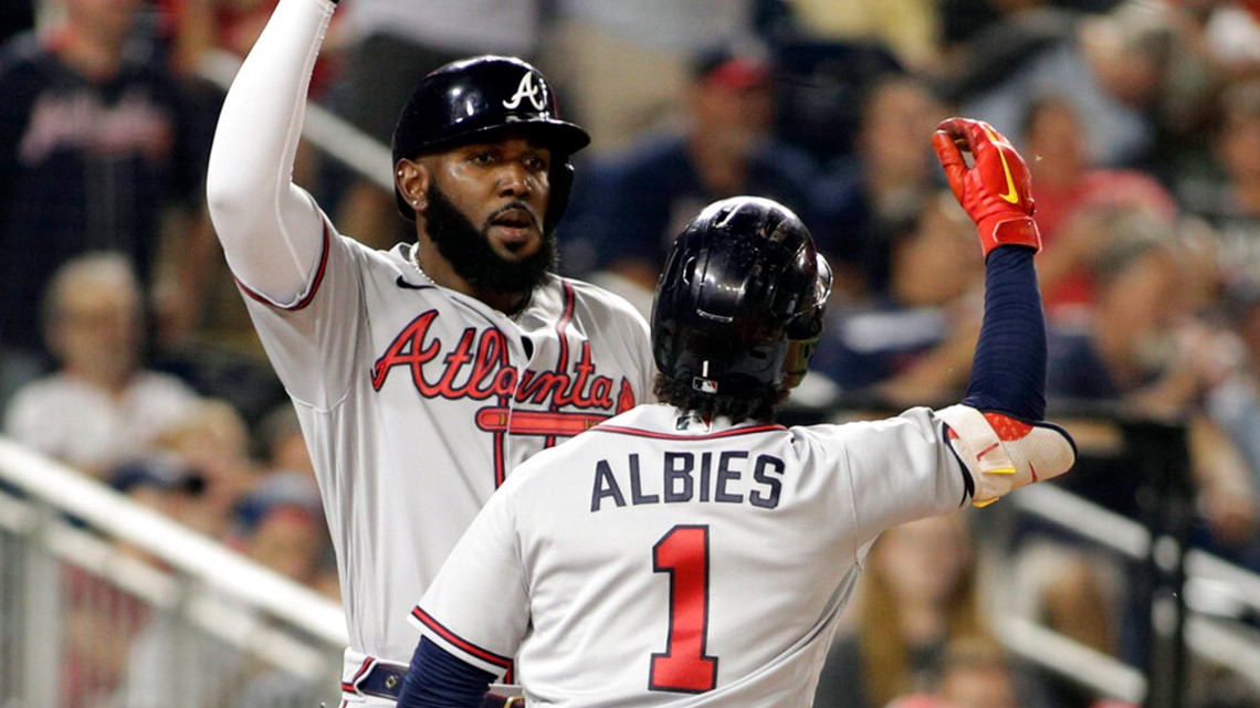 Ozzie Albies injury: Braves star second baseman to be placed on IL with  hamstring injury 