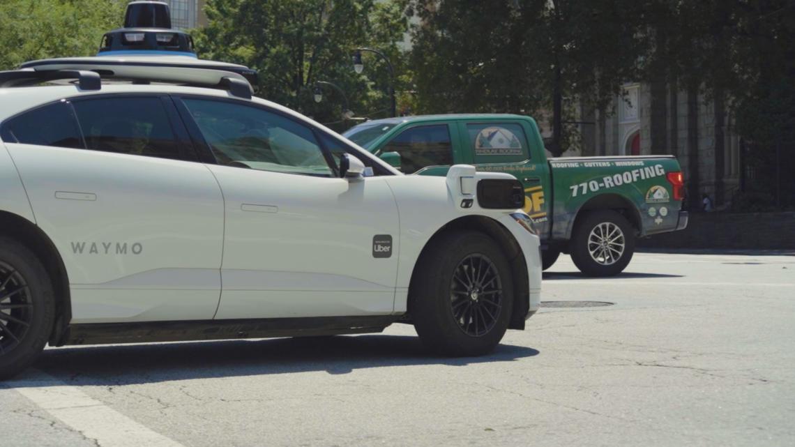 As driverless cars learn Atlanta, real motorists are advised to be cautious