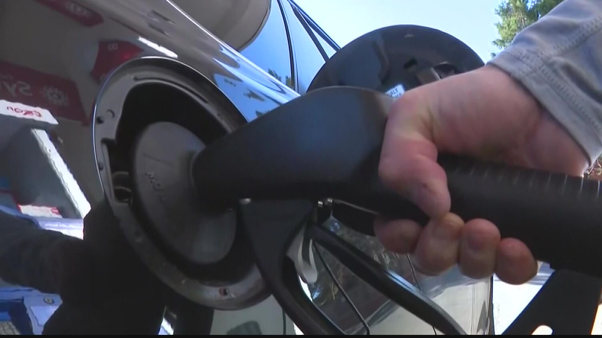 Gas prices took another jump in Georgia and experts say they're likely to continue climbing into the summer.