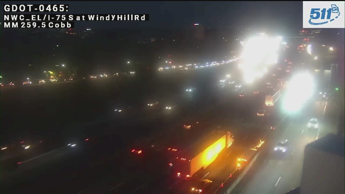 3 hurt in 10 vehicle crash on I75 S in Cobb County officials