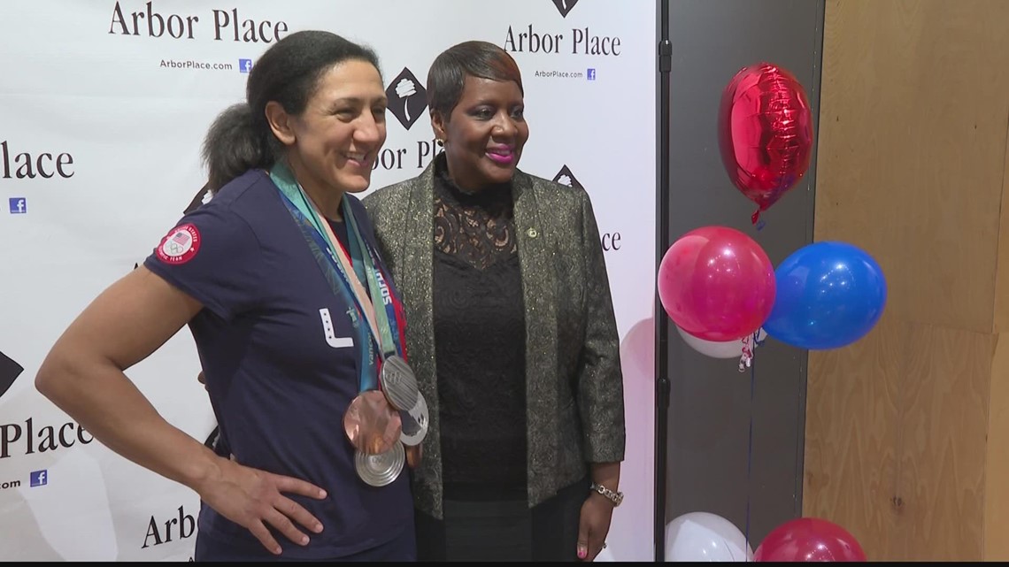 5-time Olympic medalist Elana Meyers Taylor honored in Douglas County