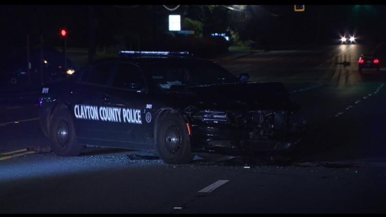 Clayton County officer in crash on Highway 138 at Lake Ridge Pkwy ...
