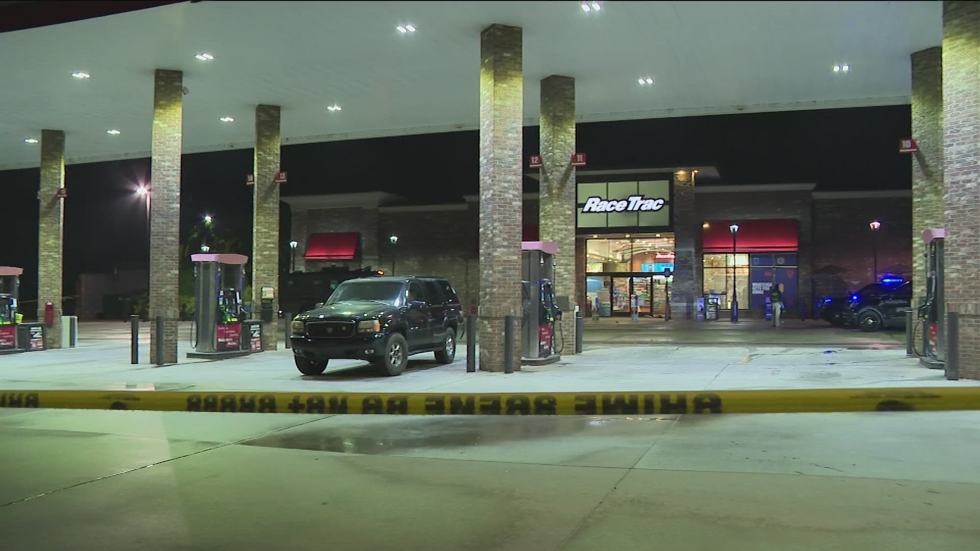 SWAT situation leads to armed man shot, killed at Roswell gas station ...