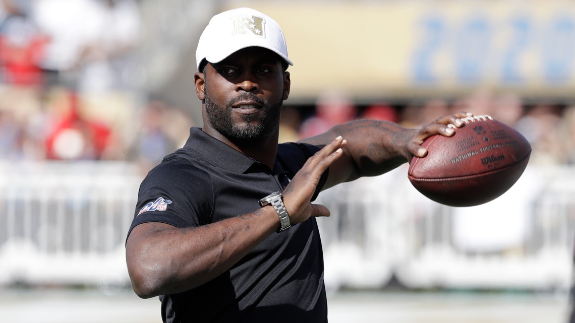 Michael Vick, 41, coming out of retirement  in the Fan Controlled  Football league