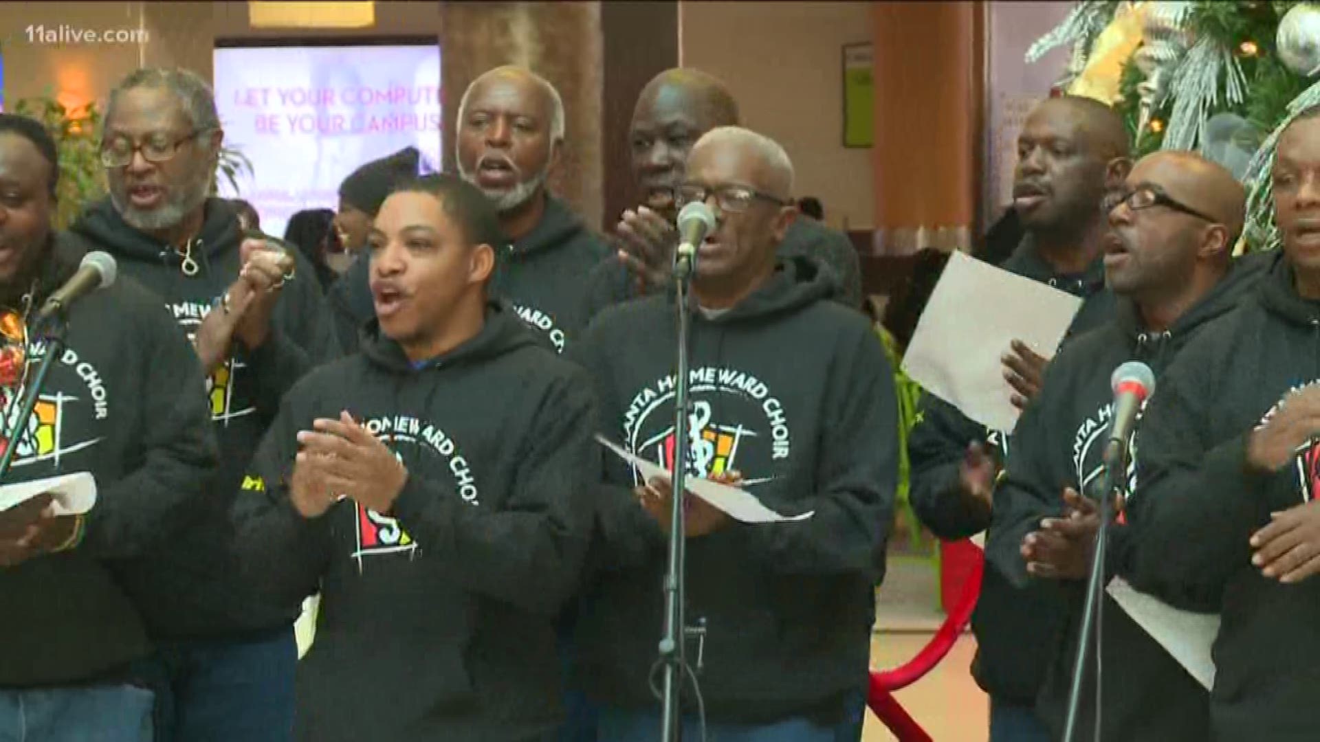 Atlanta Homeward Choir is performing in Chicago to honor homeless people who have died on the streets.