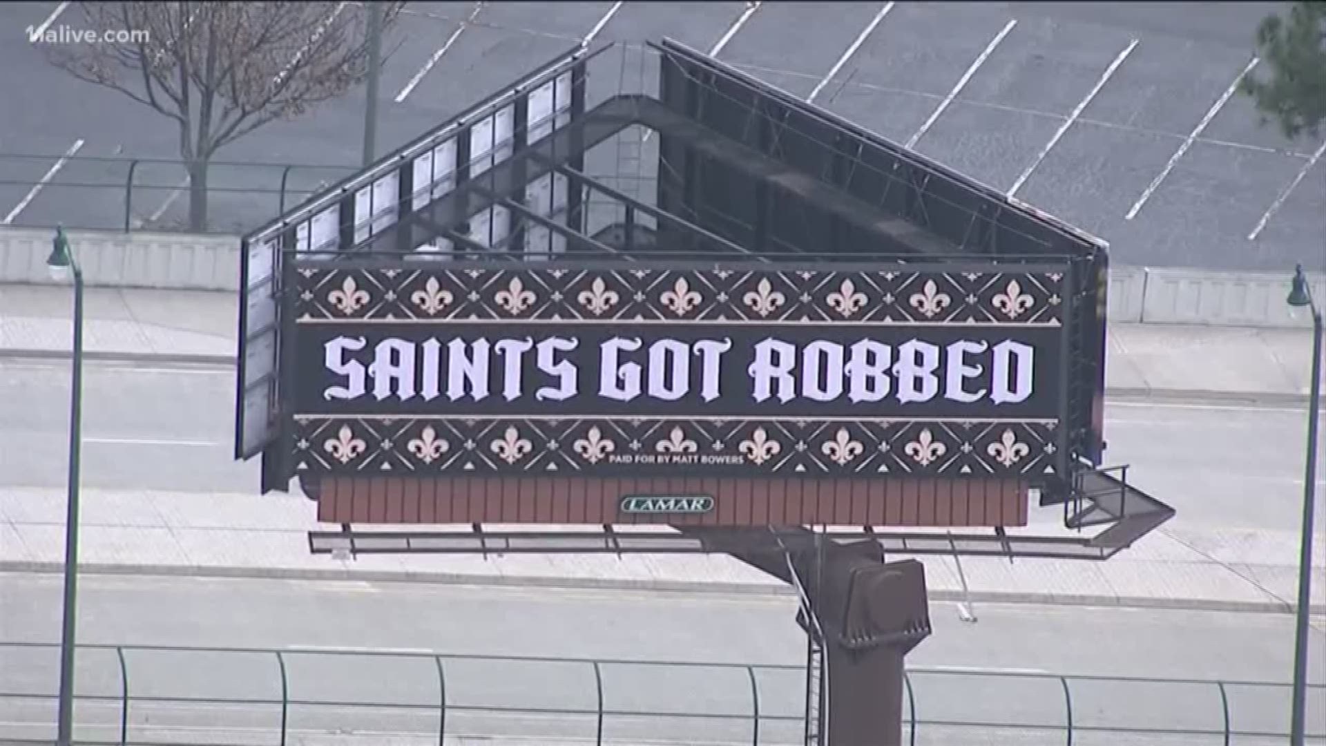 New Orleans fan buys billboards near Super Bowl: 'SAINTS GOT ROBBED'