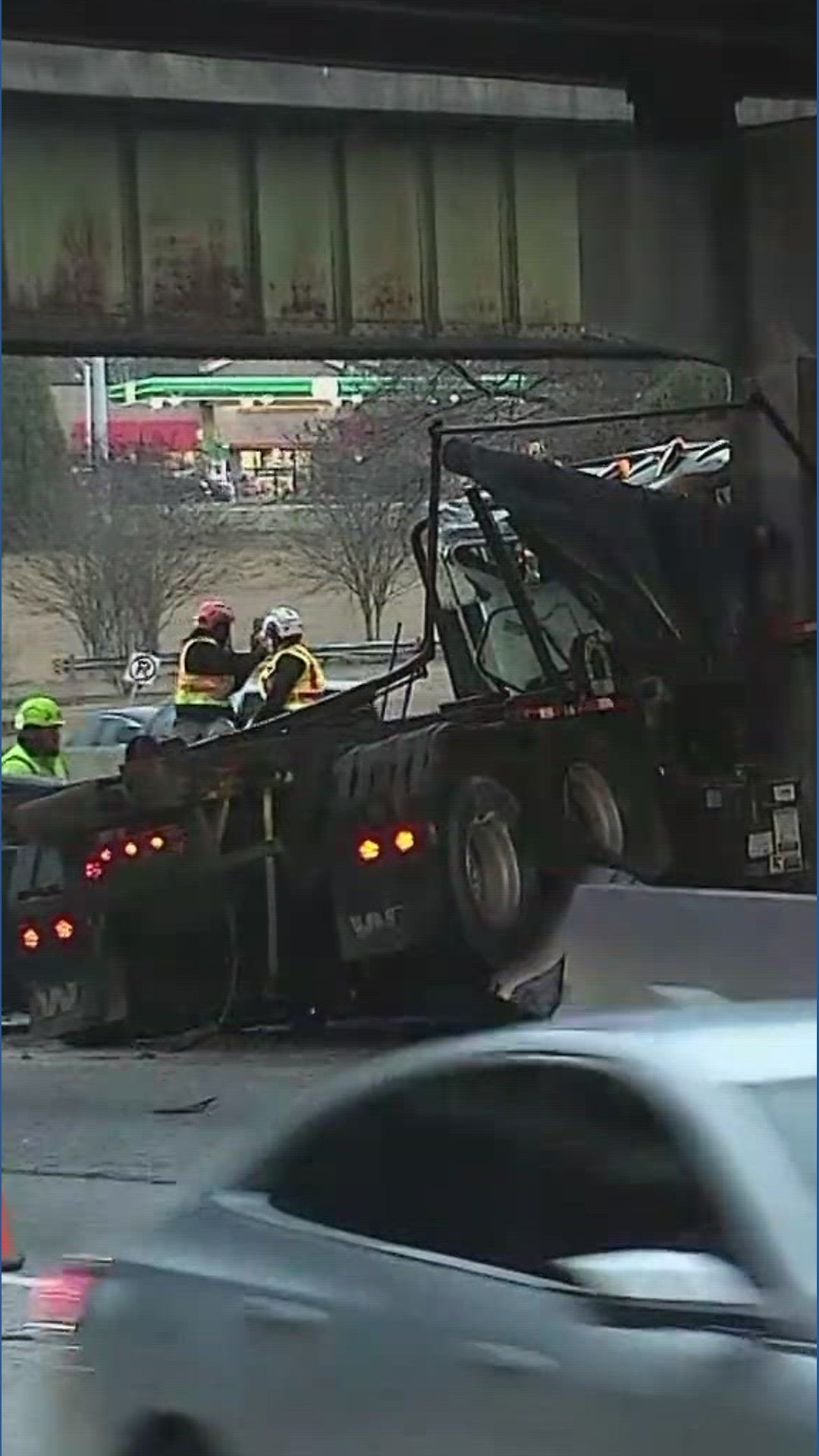 Crash involving truck causing delays on I-285 in Fulton County ...