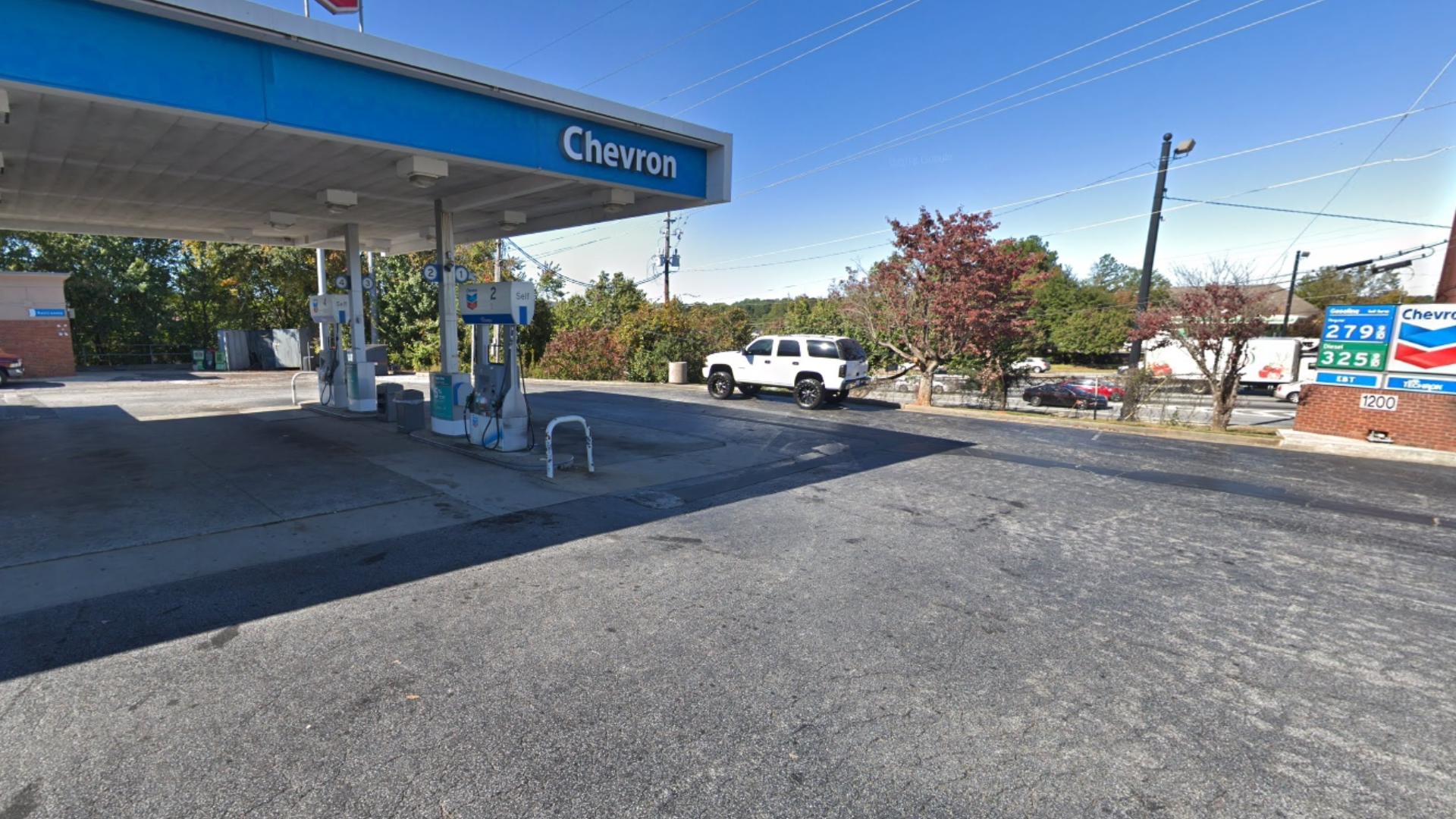 1 dead after altercation leads to shooting at Marietta gas station ...