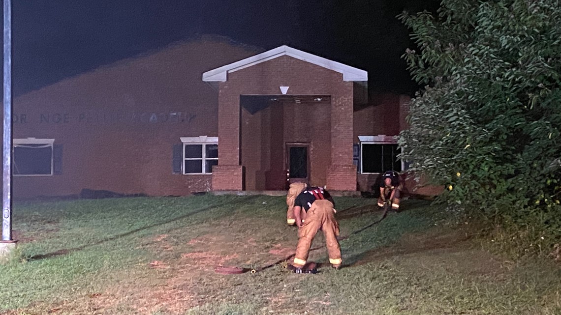 Crews investigate fires at two neighboring buildings in South Fulton