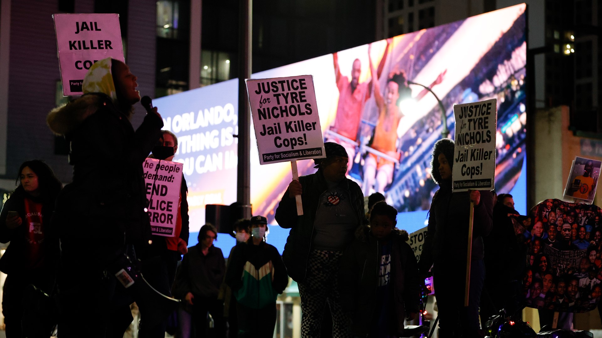 Photos: Protests in downtown Atlanta over beating death of Tyre Nichols ...