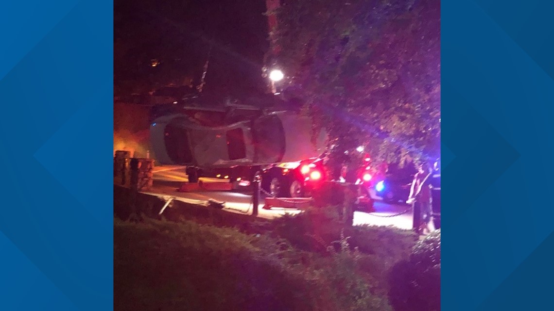 Car pulled from pond Stone Mountain,