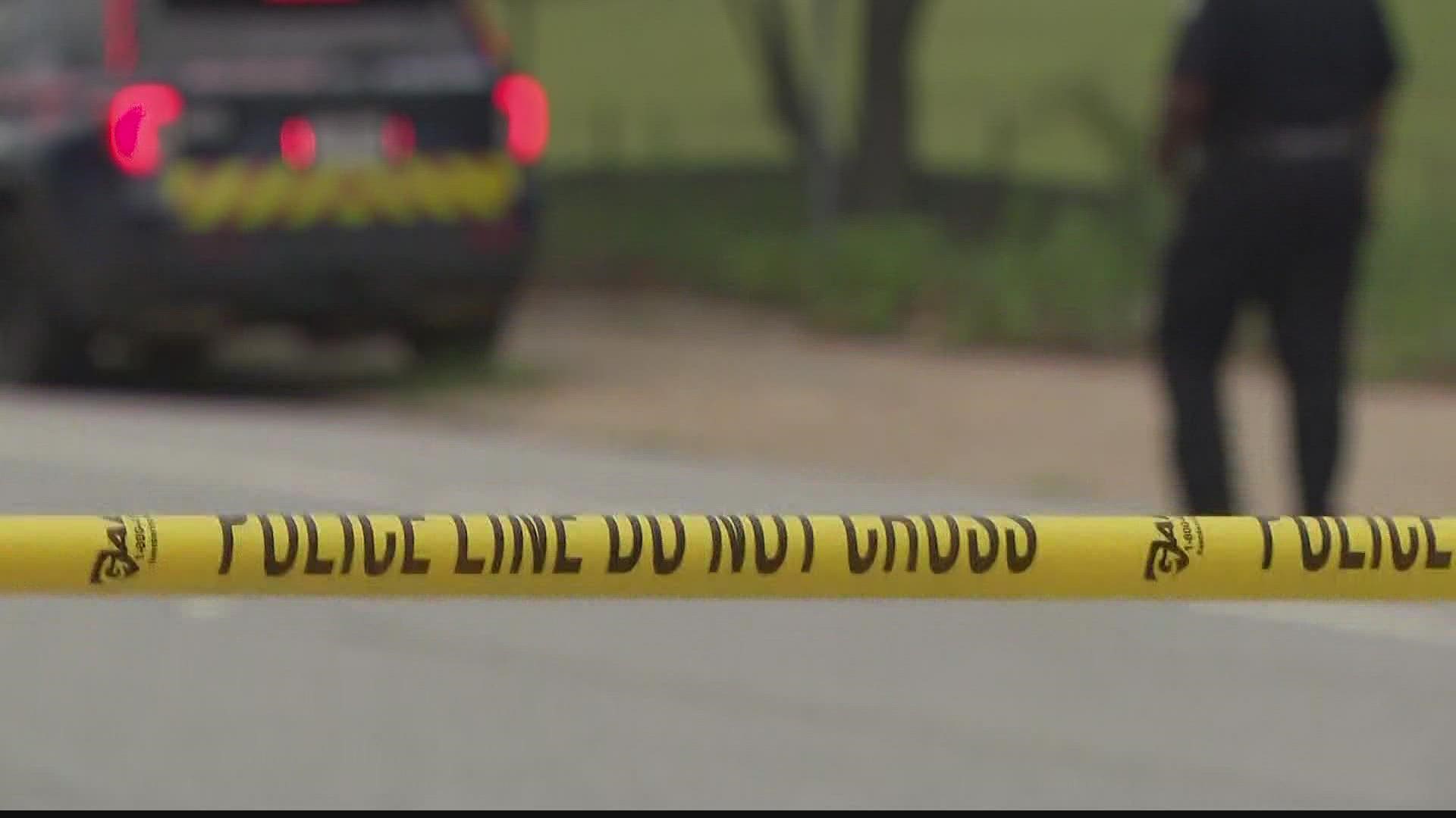 Toddler shot after leaving barbershop in Atlanta | 11alive.com