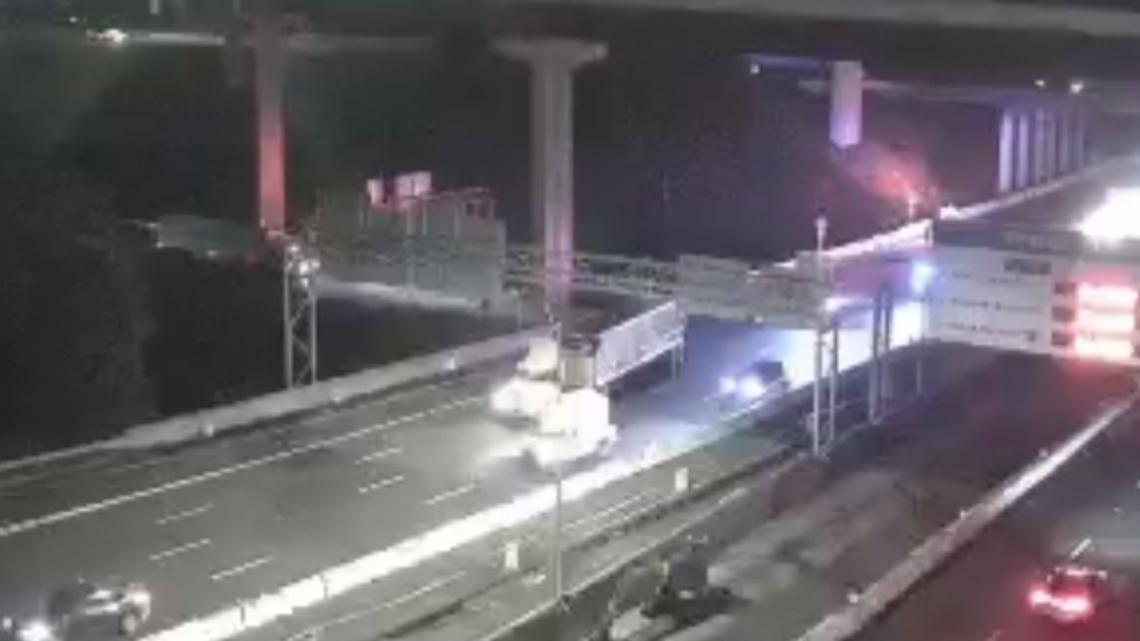 I 75 I 285 traffic Cobb County tractor trailer crash | 11alive.com