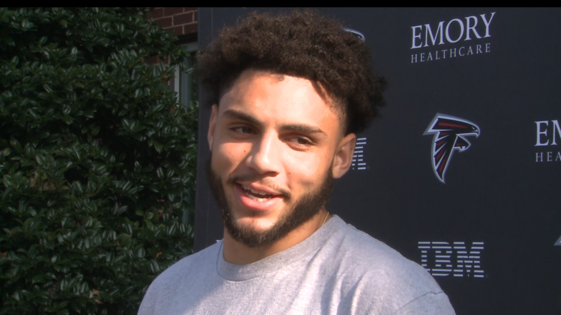 Wide receiver (WR) Drake London arrives in Flowery Branch to begin his second training camp with the Falcons.