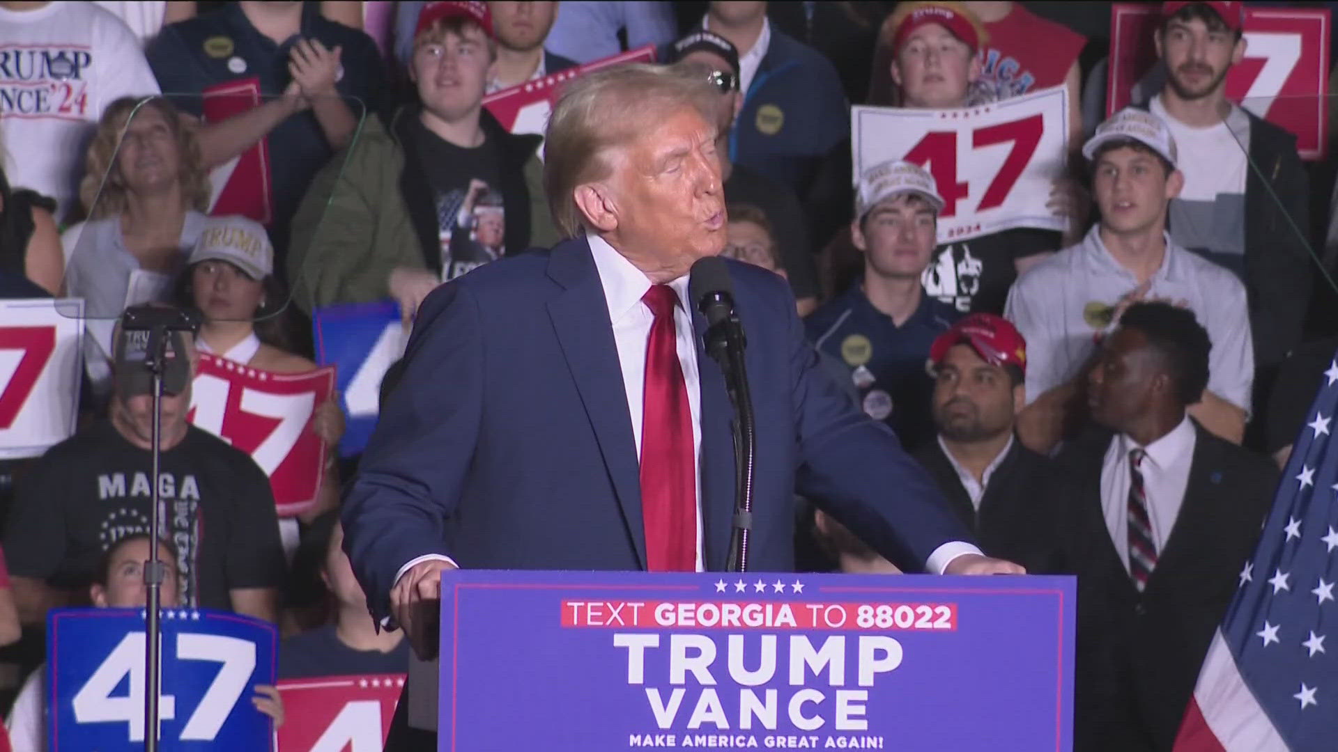 Former President Donald Trump campaigns at Atlanta rally as election ...