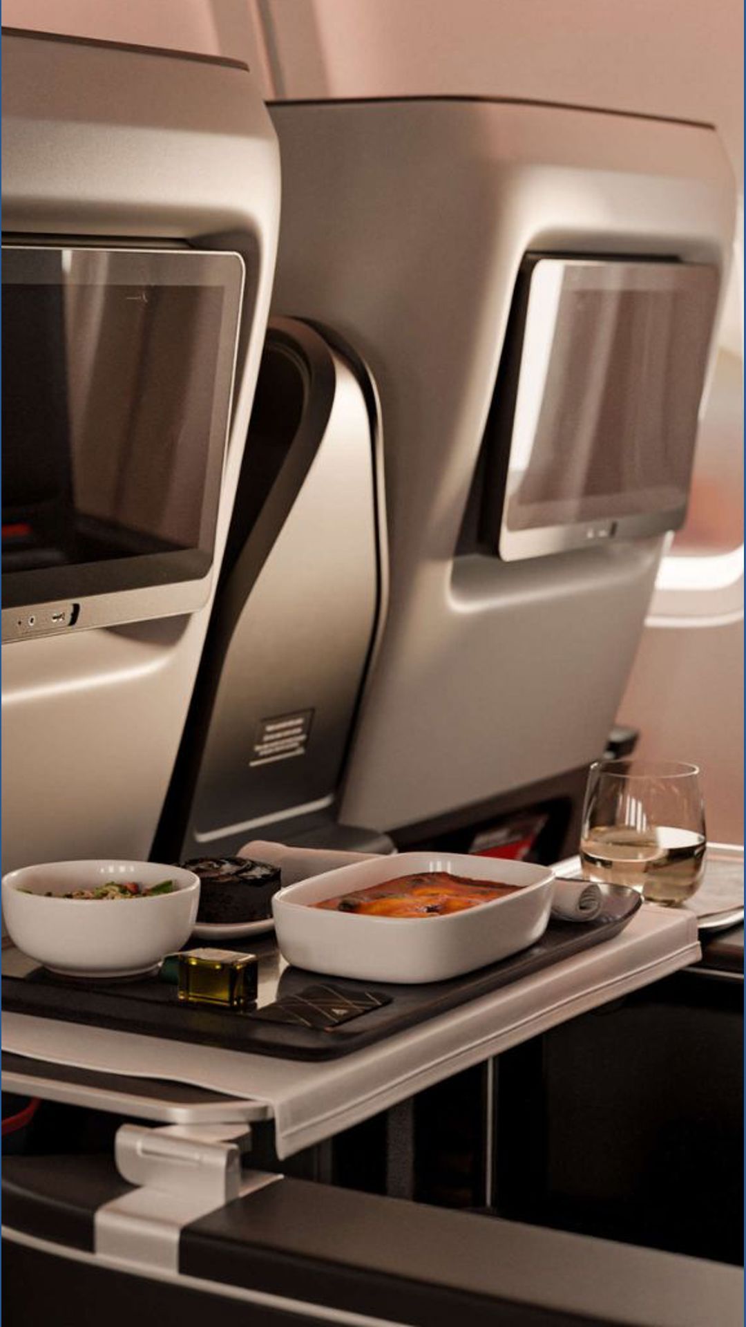 Delta launches free in-flight sports game with DraftKings to win gift ...